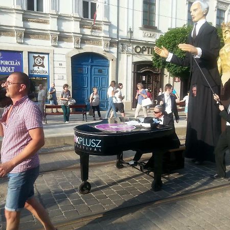 Szinva Apartman Miskolc Esterno foto