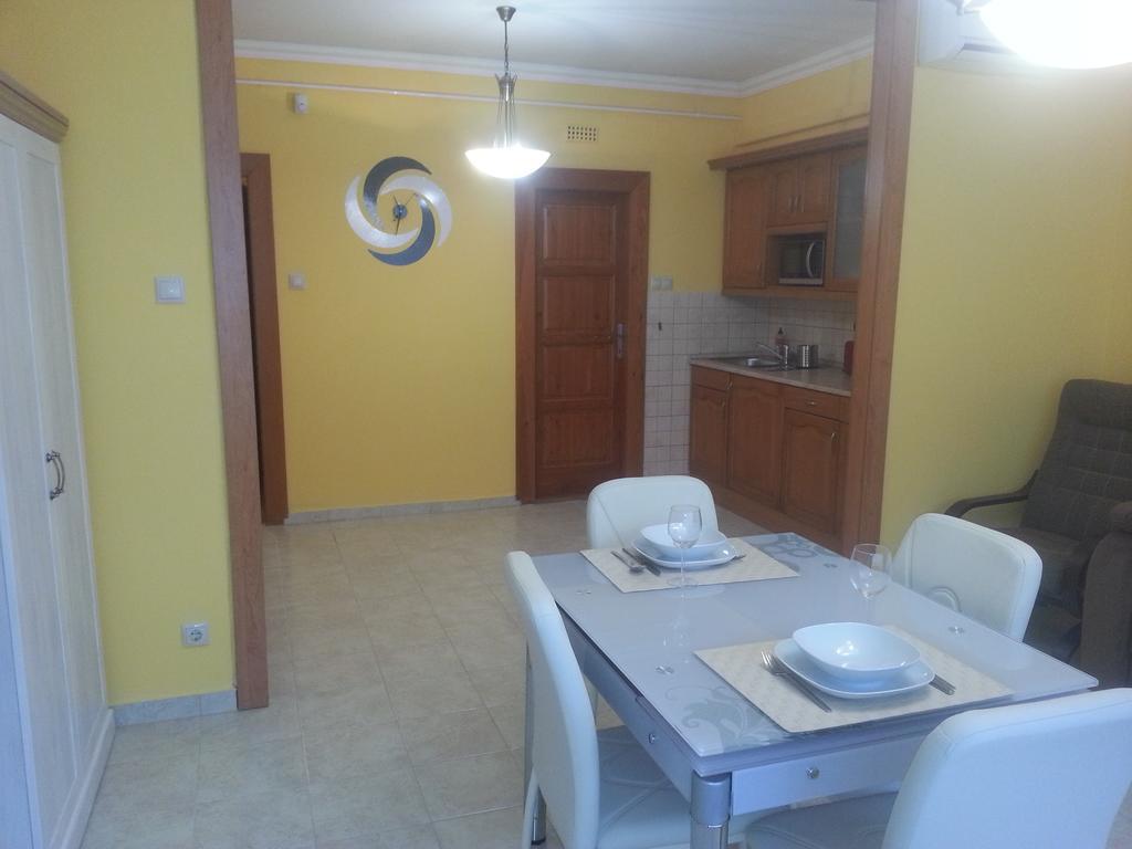 Szinva Apartman Miskolc Esterno foto